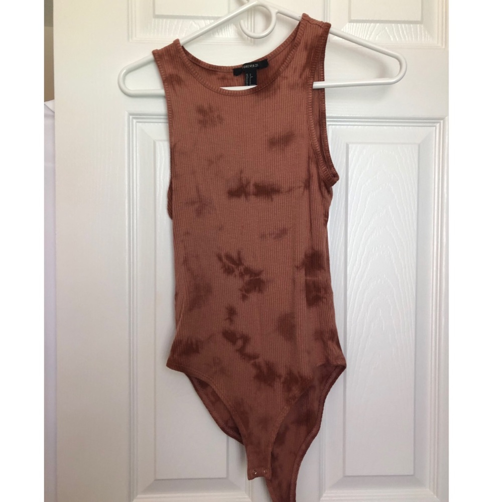 Rust tye dye onesie